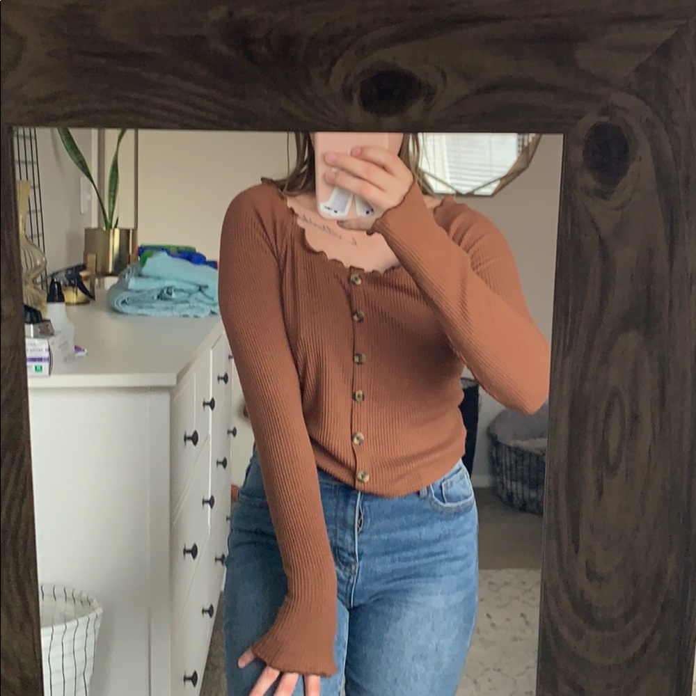 Long sleeve